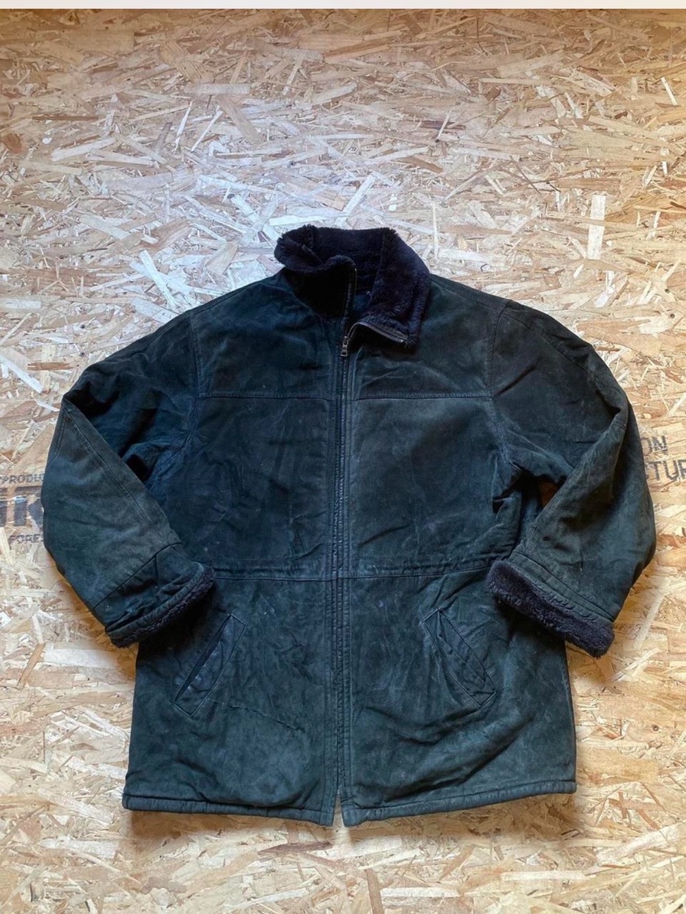 Men's Vintage Cherokee Black Suede Zip-Front Jacket with Sherpa Collar
